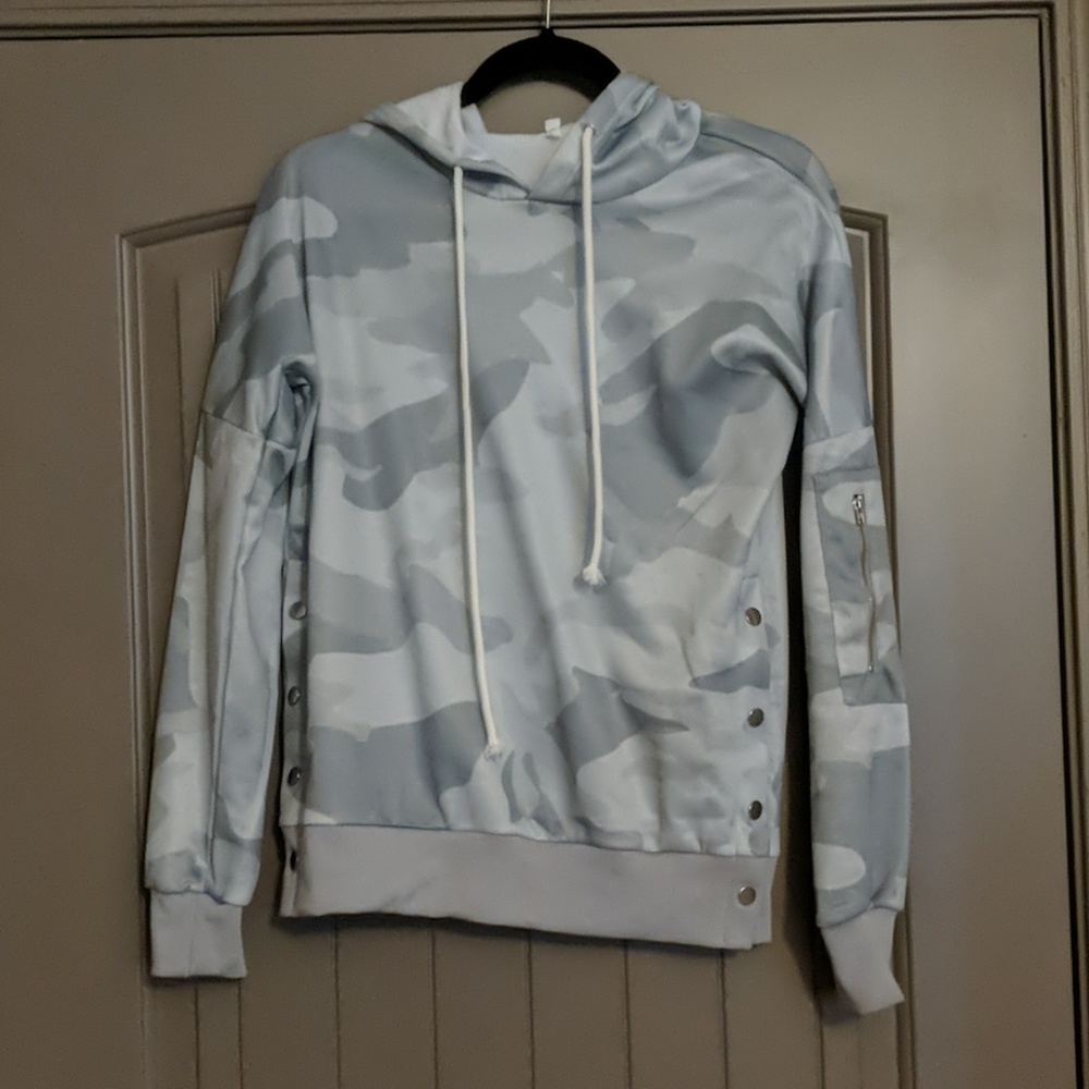 Hoodie sweater